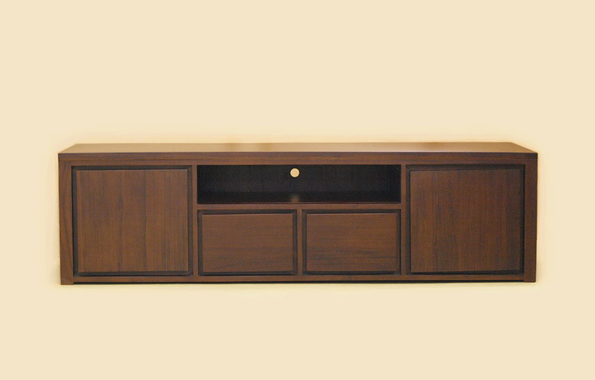 テレビボード　チークのＴＶボード　バリ家具　アジアン家具　シンプルなデザインのテレビ台　
